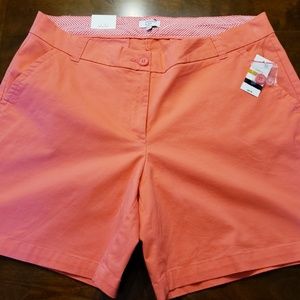 NWT Crown and Ivy coral shorts